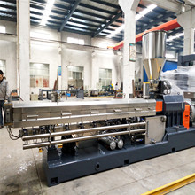 ��˹��ƽ���p�ݗU�՚��w�S�D���C �eľʽ�CͲ�ݗU�D���C