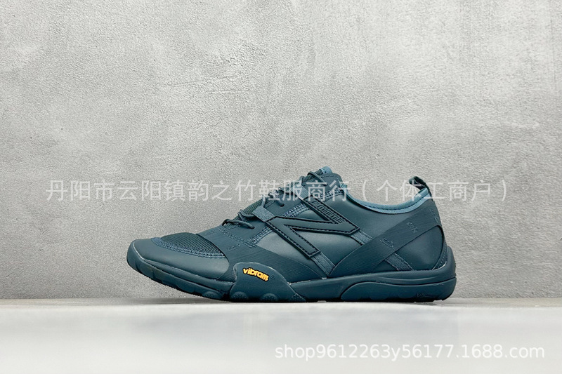 莆田 NB MT10O 裸足メッシュシューズ通気性カジュアルスポーツシューズカップル多用途軽量薄底ランニングシューズ|undefined