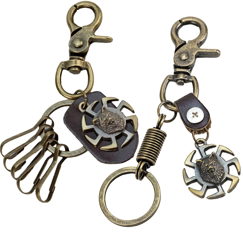 New Gear Wolf King Keychain Alloy Accessory, Fire Wheel Wolf Head Pendant, Bag Charm, Men's Keychain Ring