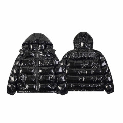 Trapstarカップルの綿服レトロなスタンドカラーの青いシンプルなアルファベットの小さいマーク刺繍の綿入れのジャケットのコート