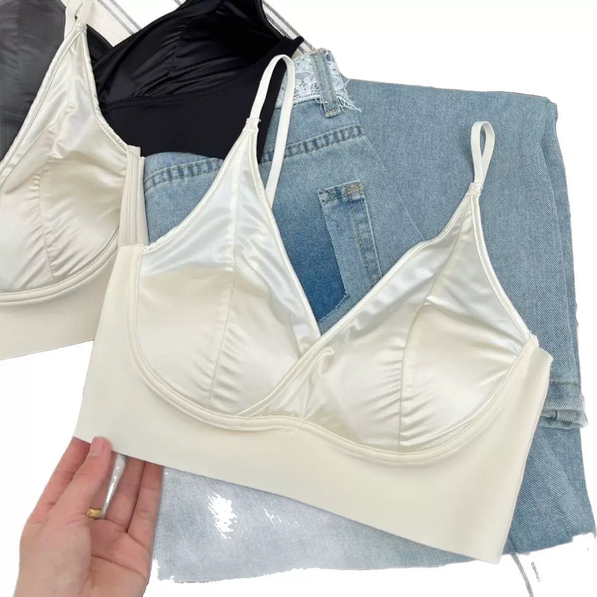 Camellia francesa profunda V satén sin costuras hermosa espalda mujer posavasos fijos sexy puro deseo agradable para la piel sujetador de elevación cómodo