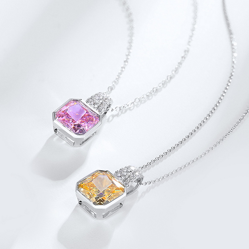 Wilsheng Diamante de alto carbono 7ct cuadrado colgante S925 plata incrustaciones 10*10 hielo corte flor europea y americana simple collar