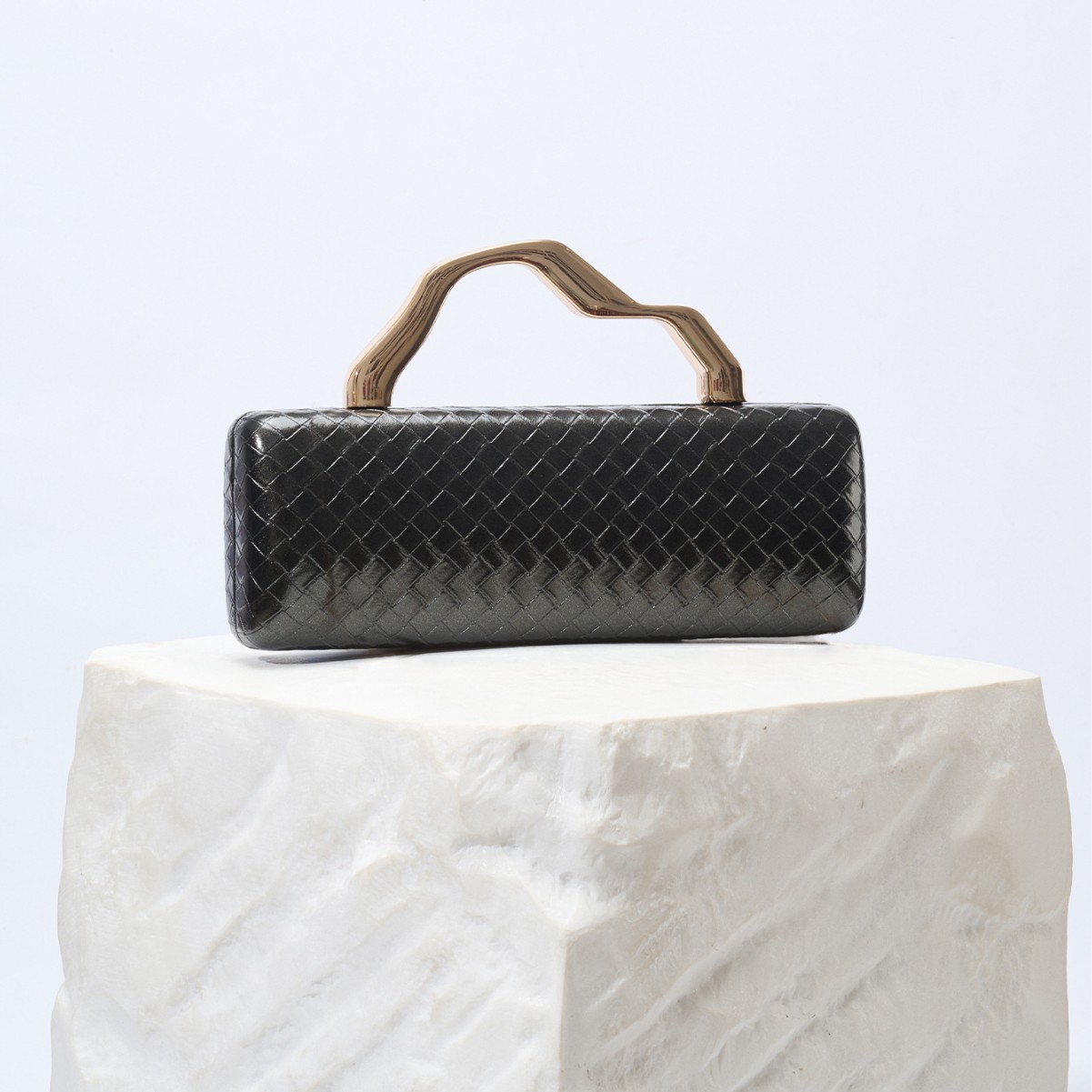 European and American New Fashion PU Leather Cloud Weave Handbag, Elegant Shoulder Bag for Women's Dinner Parties - Thumbnail 3
