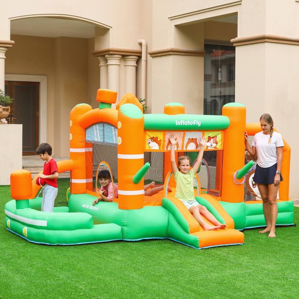 Inflatable castle