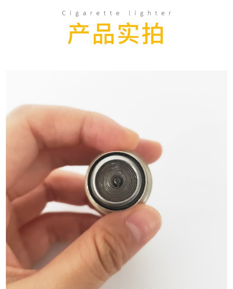 Suitable for Nissan Sylphy, Teana, Qashqai, Qashqai, and Bluebird models; 12V car cigarette lighter adapter