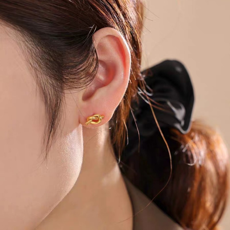 1 Pair Ig Style Simple Style Knot Plating Titanium Steel Ear Studs display picture 1