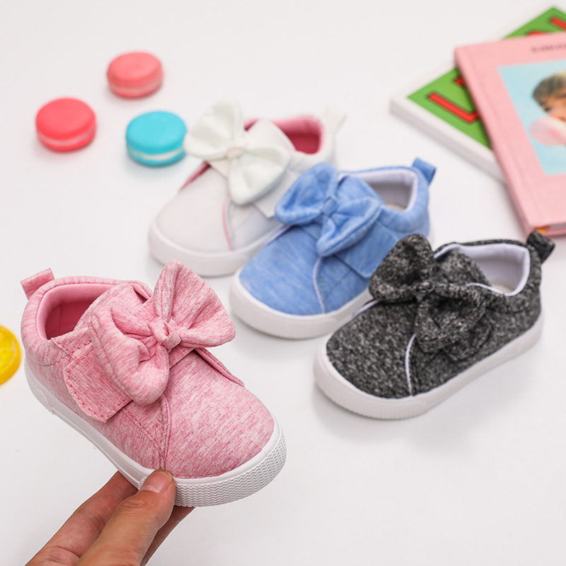 Invierno zapatos de algodón para niños zapatos de niñas zapatos de interior para niños de fondo suave arco lindo bebé Niño Zapatos entrega transfronteriza