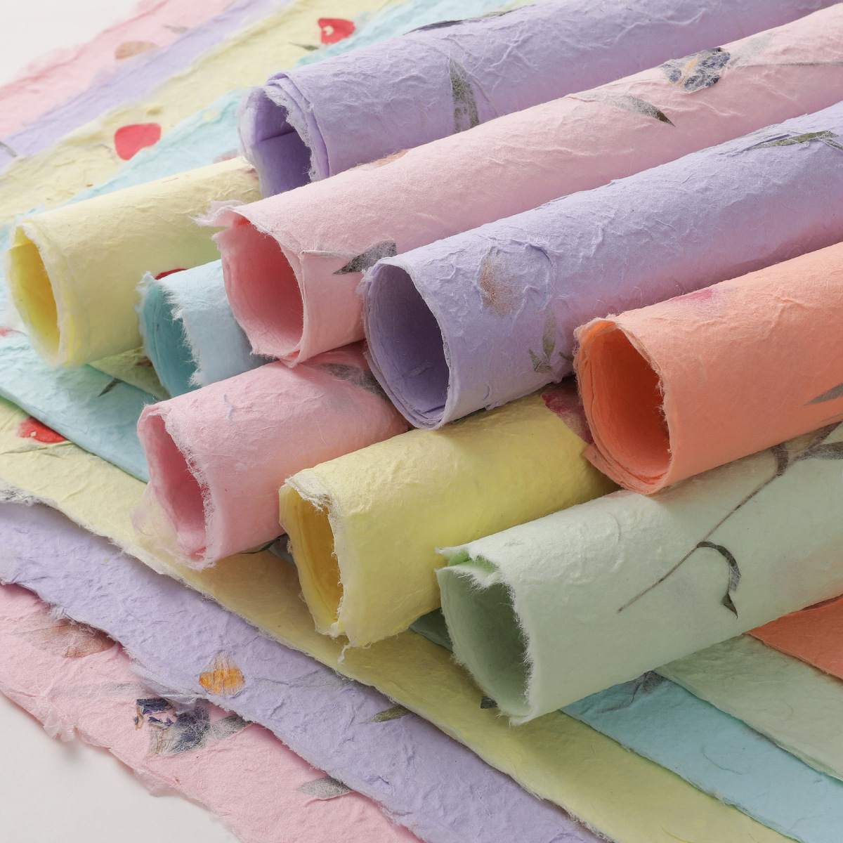 Nuevos pétalos de plantas de papel de hierba hechos a mano materiales de embalaje de flores de vello de alta calidad ramo de flores materiales de embalaje de flores al por mayor