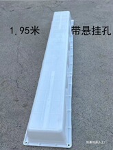 ����ʳ������ˮ��ţ��Ӻ�ƽ���ϲ��ˮ��ι���С���ʳ�����Bֳ