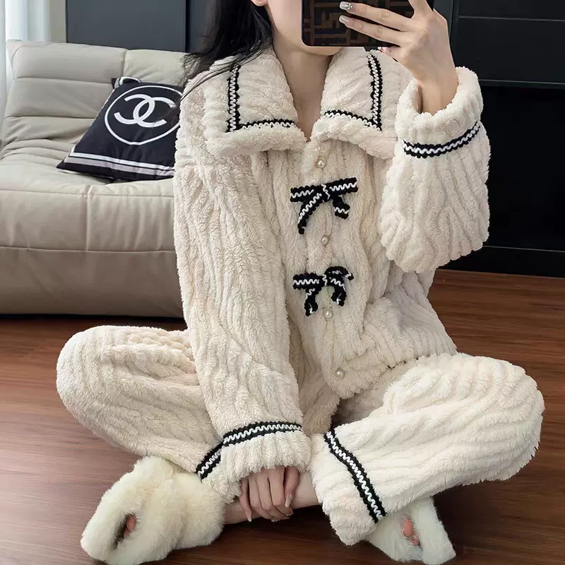 2025睡衣女秋冬新款加厚加绒甜美公主风法兰绒家居服珊瑚绒套装