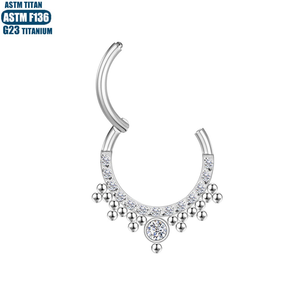 16G labret stud size and finish detail