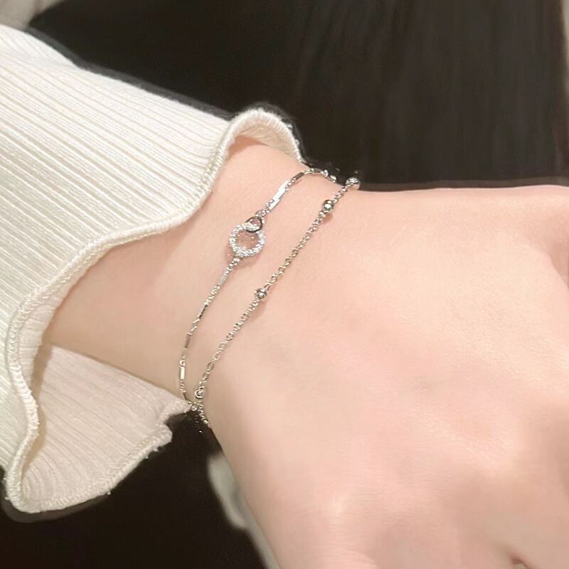 Titanium Steel Geometric Interlocking Bracelet for Women, Versatile Niche Design Double-Layer Bracelet, Non-Fading, Light Luxury Hand Jewelry