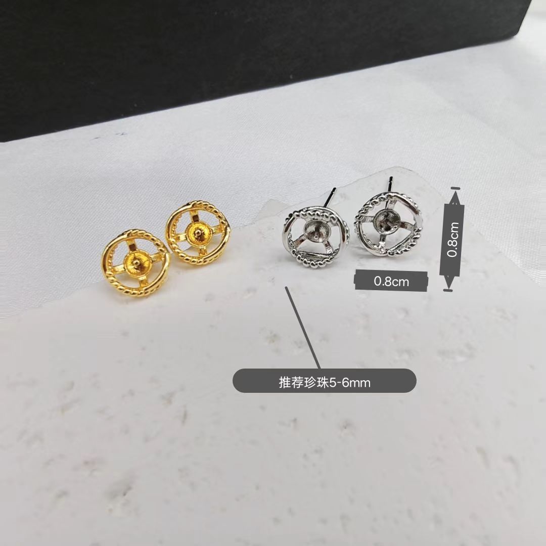 Perla de alta sensibilidad 925 agujas de plata 18k chapadas en oro pendientes huecos accesorios de material femenino fábrica al por mayor