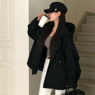 Chic Korean-style hooded mid-length trench coat