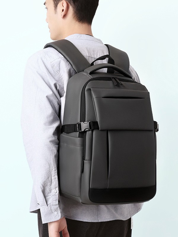 Mochila transfronteriza de nuevo estilo, bolso para computadora portátil de negocios para hombres, mochila de viaje de gran capacidad para estudiantes de ocio a prueba de salpicaduras de agua