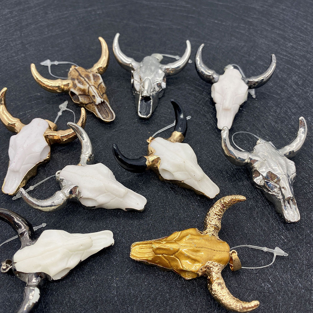 1 Piece Quantity Acrylic Material 1 Piece Acrylic Natural Stone Animal Cattle Pendant DIY Jewelry Accessories