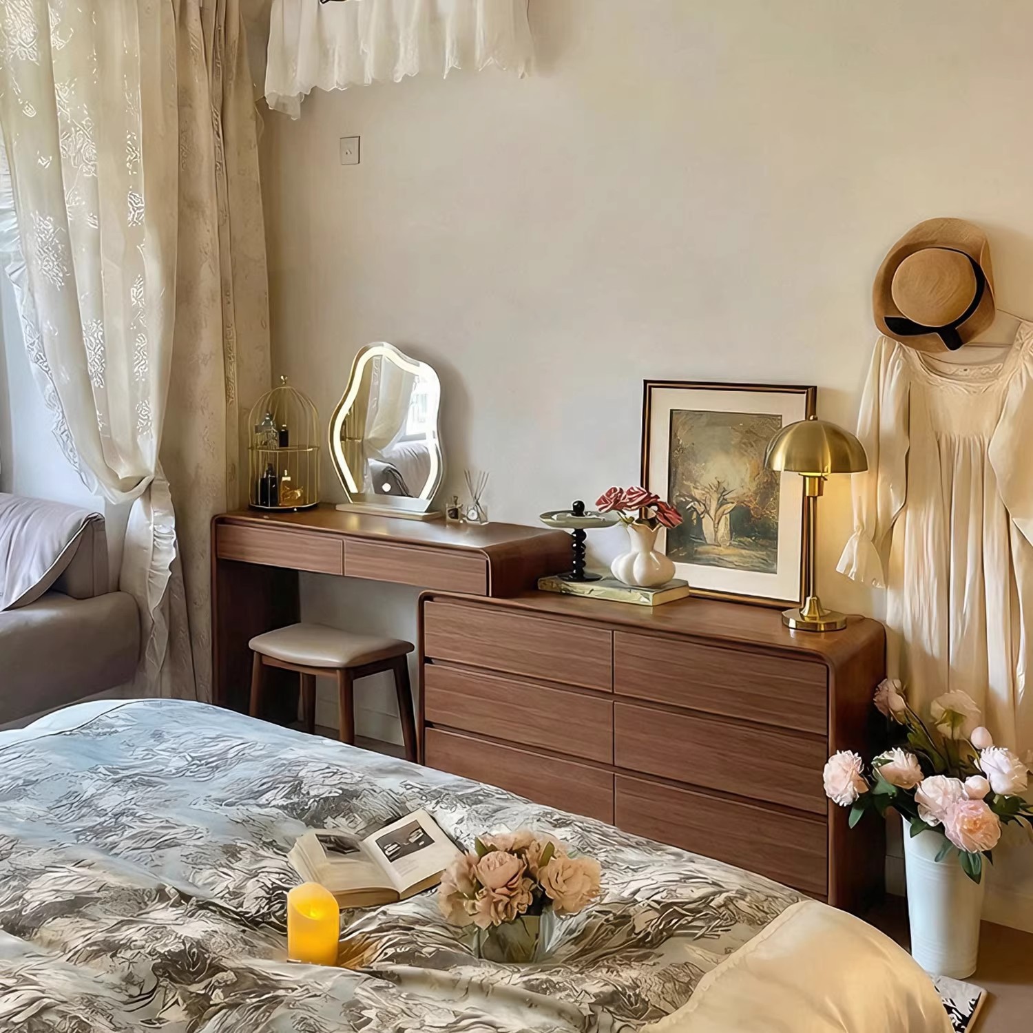 2026 nuevo estilo de dormitorio francés estilo medieval mesa de maquillaje de madera maciza almacenar armario