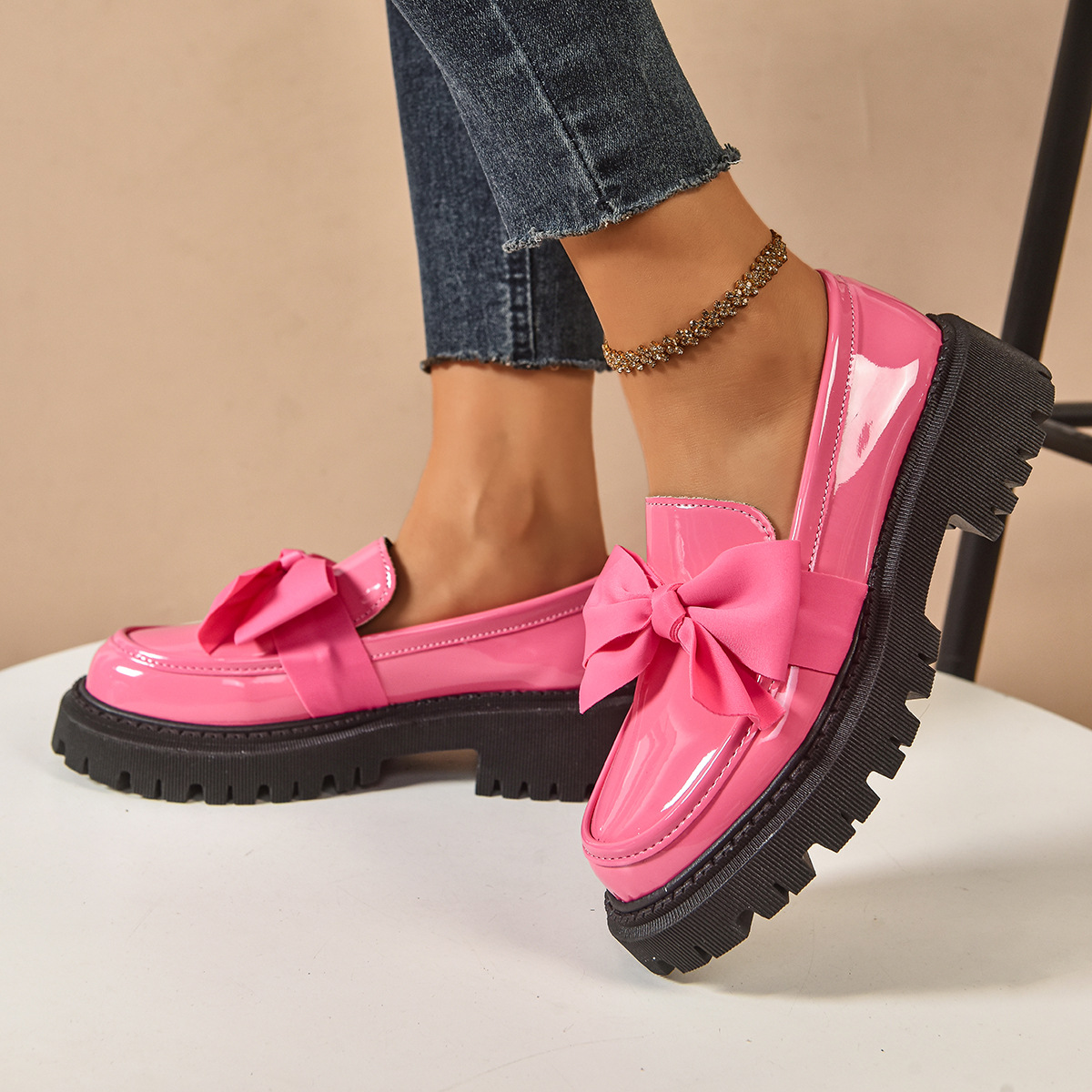 Women's Plus Size Bow Tie Leather Shoes Autumn New Style Design Platform Loafers In Stock_voghion.com