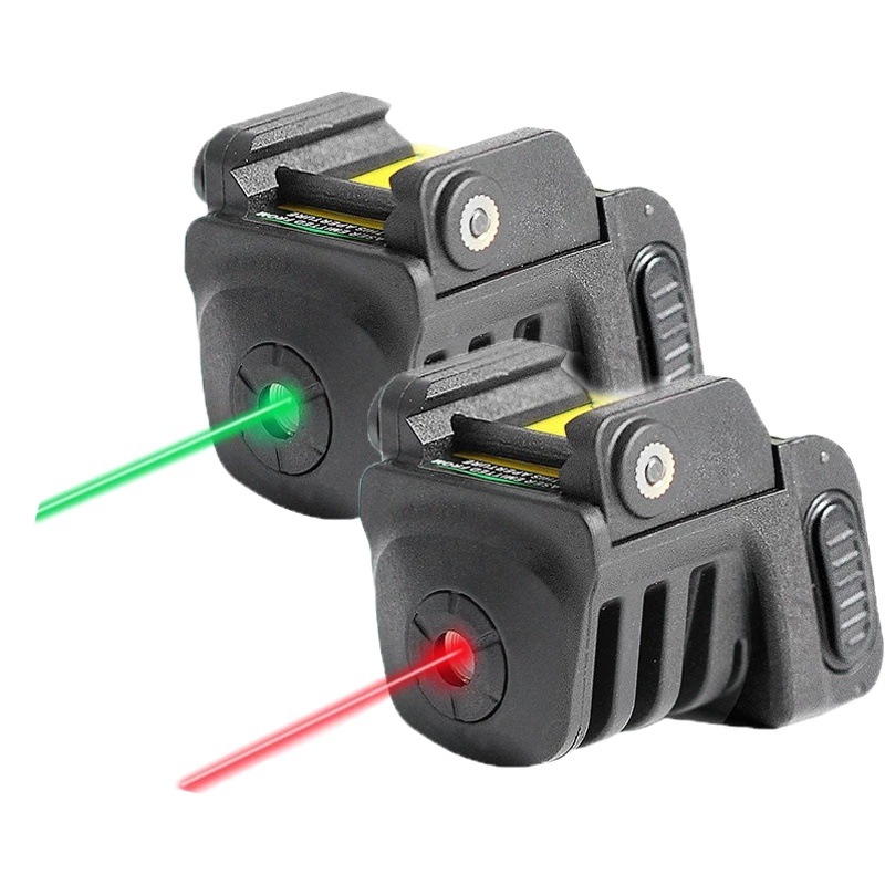 Linterna Láser Colgante para Exteriores con Luz Roja y Verde, Recargable USB, Modelo LS-G8.