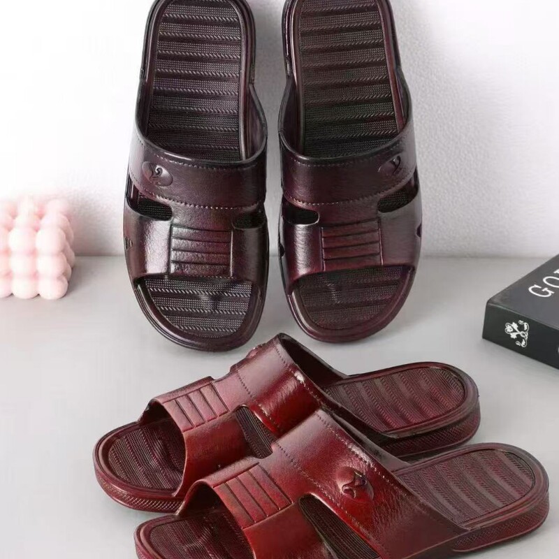 Oil Slippers 2025 Summer New Style Middle-Aged and Elderly Thick-Soled Street Stalls Hot Selling Men's Grandpa Slippers Non-Slip Sandals Wholesale Oil Slippers 2025 Summer New Style Middle-Aged and Elderly Thick-Soled Street Stalls Hot Selling Men's Grandpa Slippers Non-Slip Sandals Wholesale