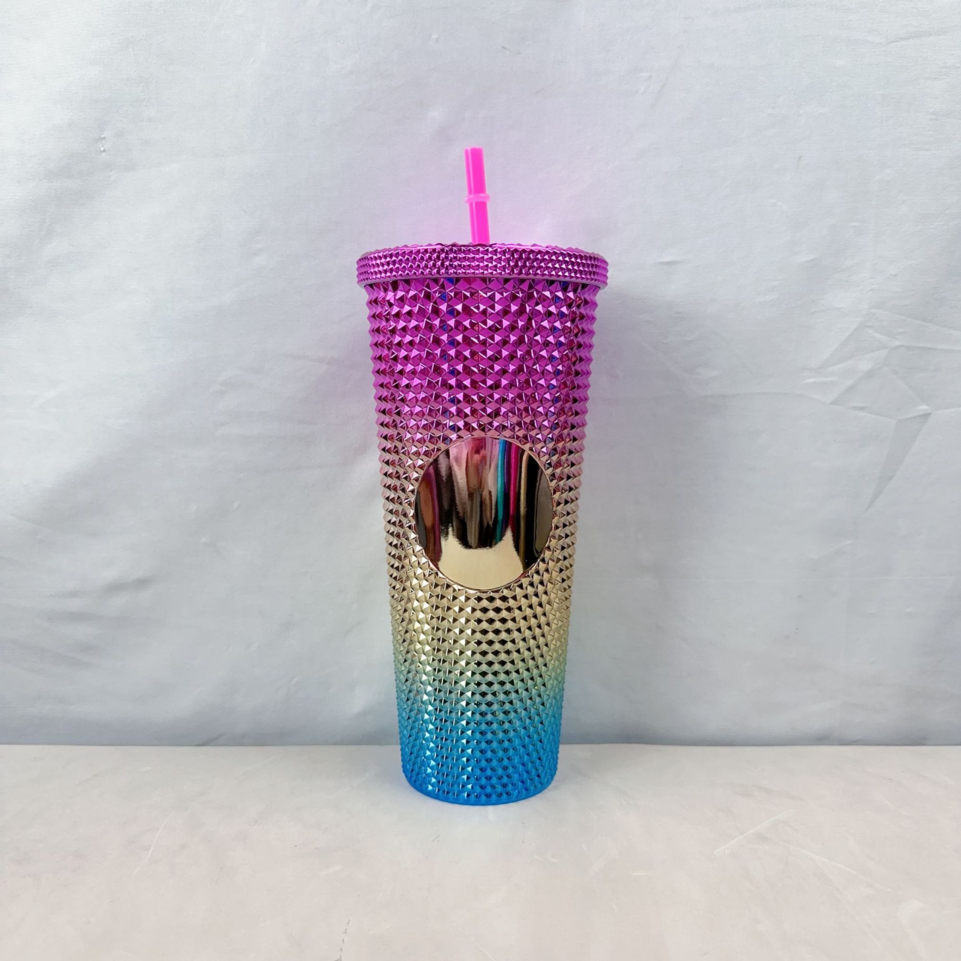 Taza transfronteriza Taza de agua Taza de plástico de doble capa Taza de paja Taza de agua Taza Xingba Taza de paja con tapa Taza de durian galvanizado