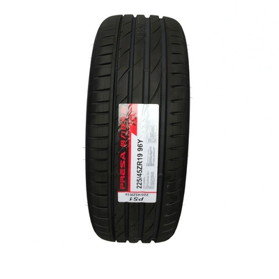 Comfortable Anti-Slip Car Tires, Yolsuzluq şinləri