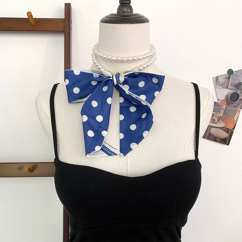 Collar de perlas Pañuelo de seda pequeño de tira larga Sentido de alta calidad Primavera y verano Nuevo estilo Bufanda de todo fósforo Turbante retro Cinta para el cabello