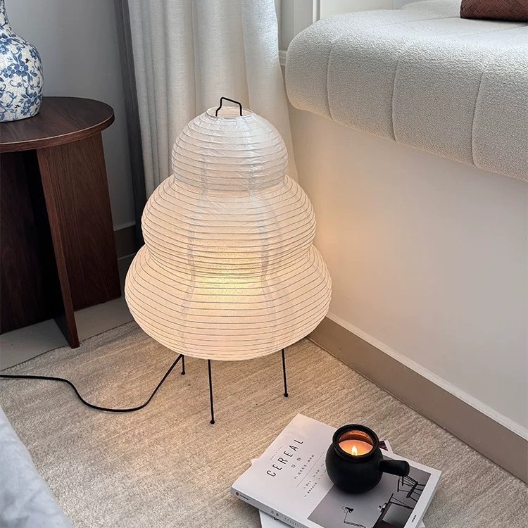 Middle Ages Japanese Style Yokouyong Silent Wind Table Lamp Bedside Decorative Designer ins Xuan Paper Study Tea Room Lamp