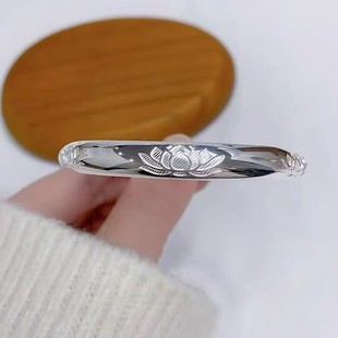 9999���y�߲�ɏ�����CŮ���������F���C�W�t�����y�C�����L݅�Y��