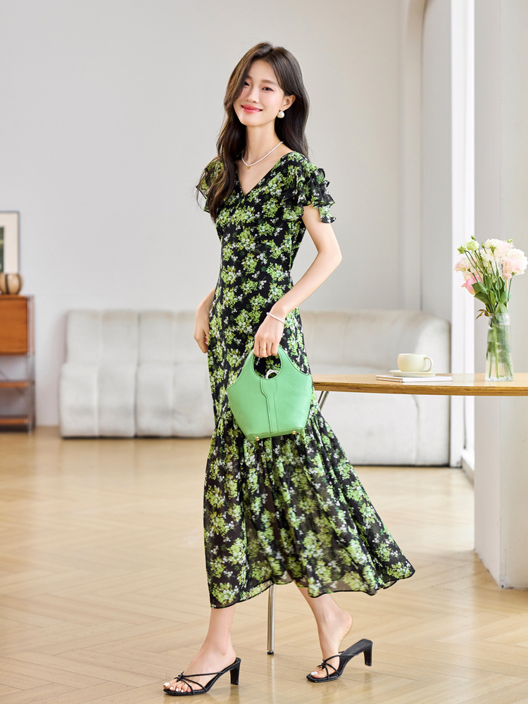 Đầm suông midi họa tiết hoa tay ngắn thanh lịch MM2632 — Màu sắc hình ảnh