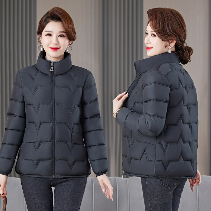 Damas de mediana edad delgadas y delgadas, chaqueta de pluma ligera, chaqueta corta, madres engordadas, chaqueta de algodón más grande image 3