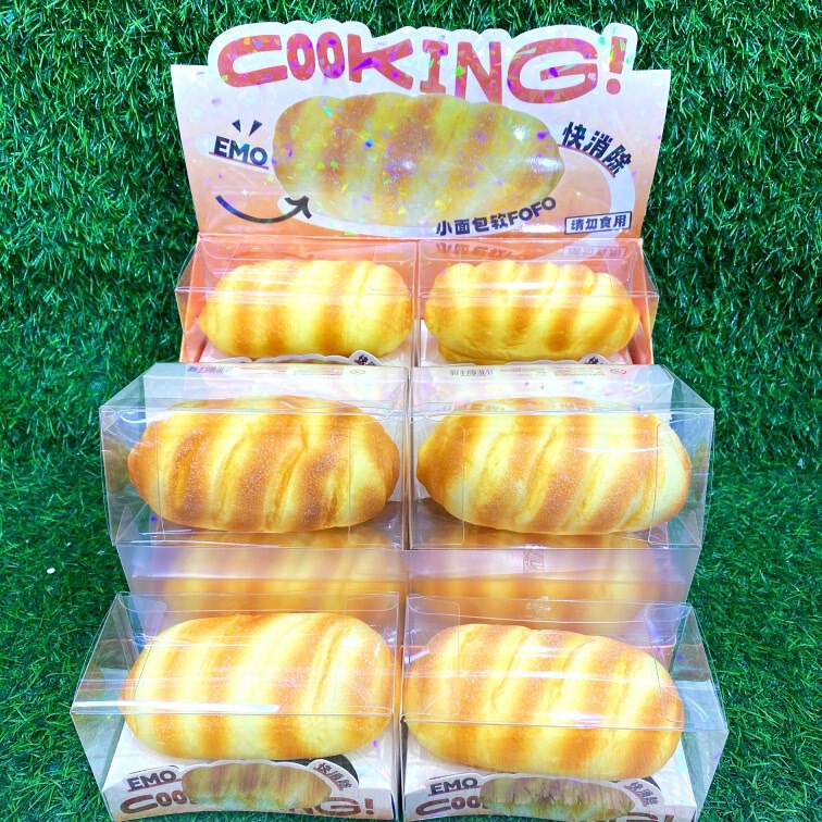 New Soft Bread Slow Rebound Toy Decompression Pinch Music with Magnetic Refrigerator Sticker Artificial Food Bag Ornaments