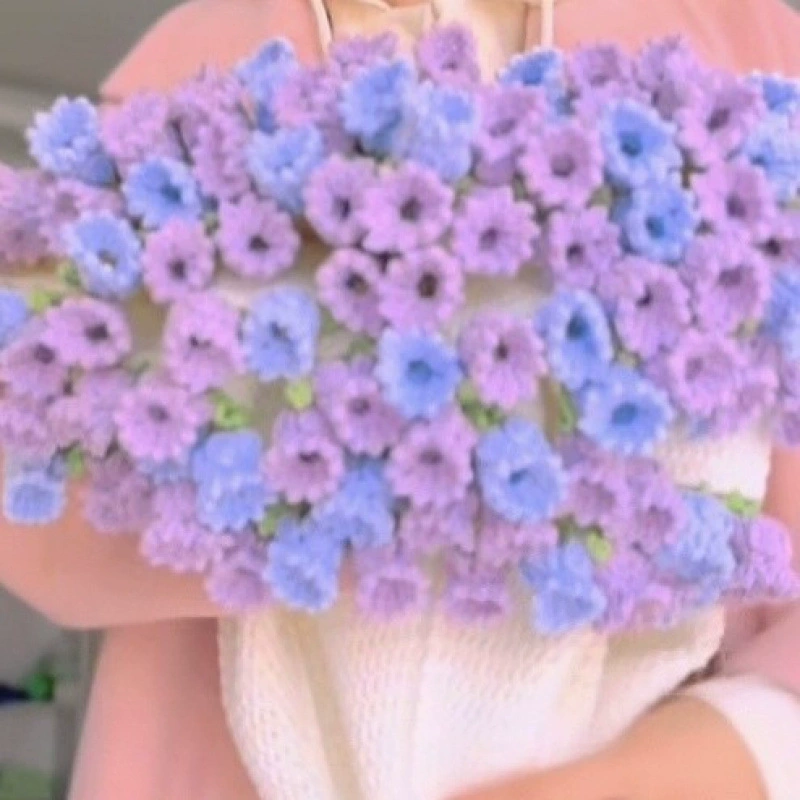 Плетеный пуховик, набор материалов, клубок пряжи, handmade, розы, букет, цветочный