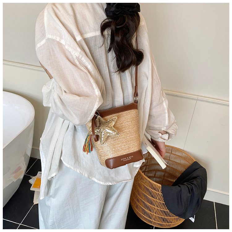 Fashionable straw woven bag for women 2025 summer new trendy woven single-shoulder crossbody women's bag, versatile bucket bag with patchwork undefined