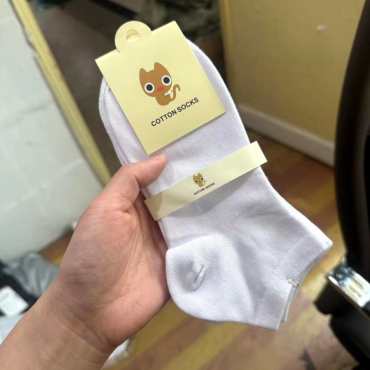 Puede empaquetarse individualmente, calcetines finos de primavera y verano para mujer, calcetines blancos transpirables, calcetines cortos de barco de verano al por mayor