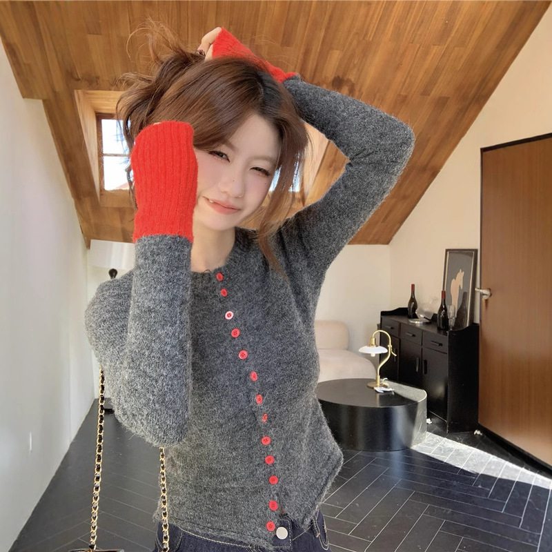 Real Shot of Color-Blocked Knit Sweater for Women, New Spring Style, Soft and Cozy Cardigan, Round Neck, Long Sleeve, Lazy Style Top 72006