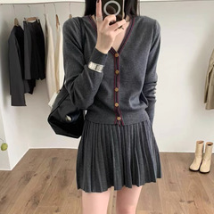 奢缇家女装2025外贸修身风V领针织衫开衫毛衣+半身裙休闲套装女