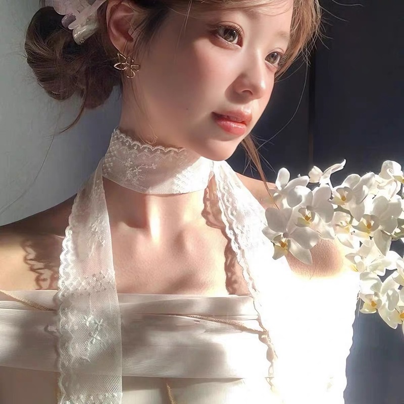 韓国insレースの女性春の高級感があります。|undefined