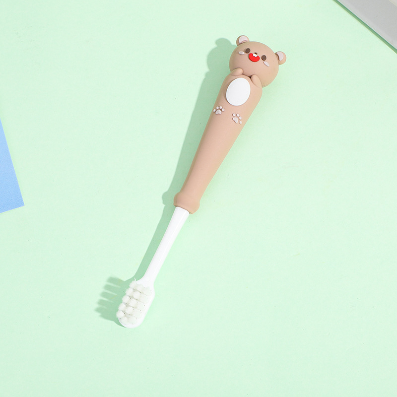 Los fabricantes suministran dibujos animados cepillo de dientes para niños limpieza oral cabeza pequeña cepillo de dientes de pelo suave 2-6 años cepillo de dientes para niños de diez mil