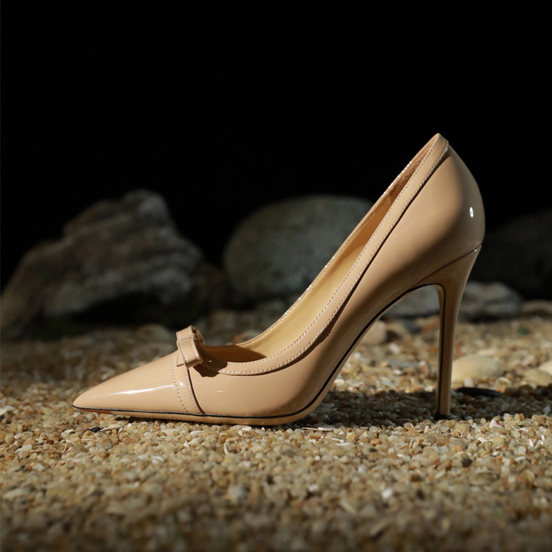 Size 32-45 Nude High-Heeled Shoes for Women with Thin Heels and Sweet Bow, 2026 New Model Patent Leather French Pointed-Toe Pumps