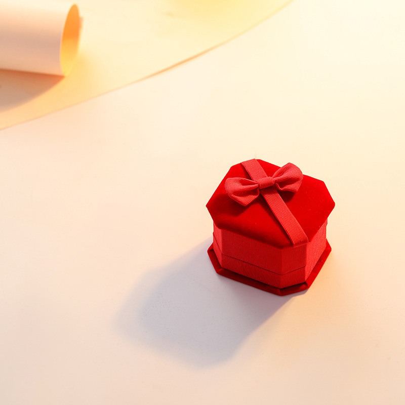 Fuente de fábrica ins caja de joyería de terciopelo caja de anillo pendientes caja de collar caja de brazalete caja de joyería caja de embalaje al por mayor