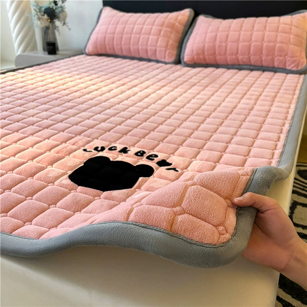 Lucking Bear-Fan [Class A mother and baby quality skin-friendly naked sleeping with velvet warm]