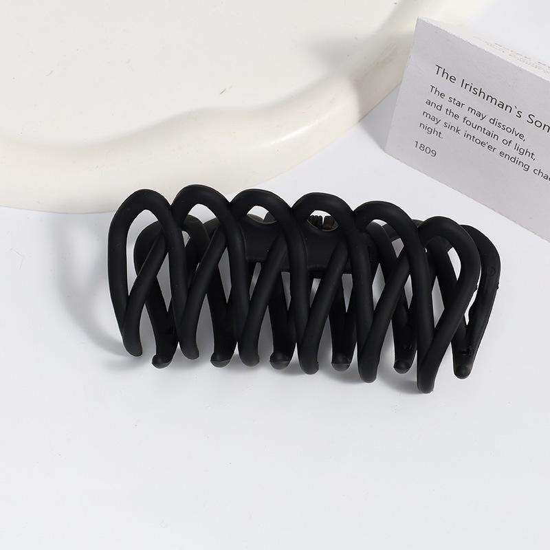 Amazon Venta caliente Frosted clip grande geométrica trasera horquilla elegante temperamento tiburón clip de alto grado tocado