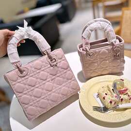 新款包包热卖磨砂菱格戴妃女包银扣金扣手提斜跨时尚百搭五色可选