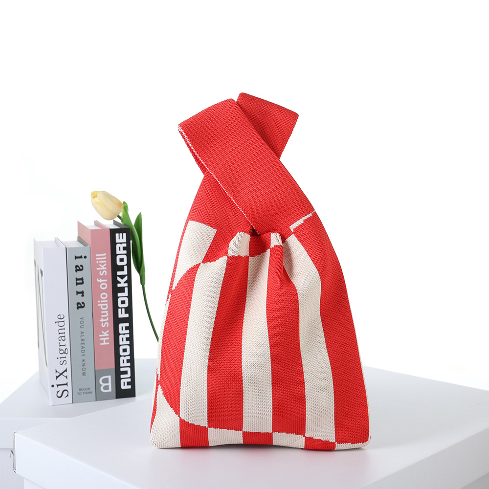 2024 Flying Weaving Bag Tote Bag Versión coreana del nuevo bolso de mano de moda Fabricante de bolsas de compras casuales de gran capacidad para estudiantes