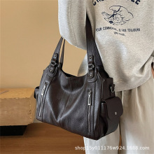 �������͹����ذ���Ů2024�¿�r���|���ϰ�ͨ�ڰ���;����б���