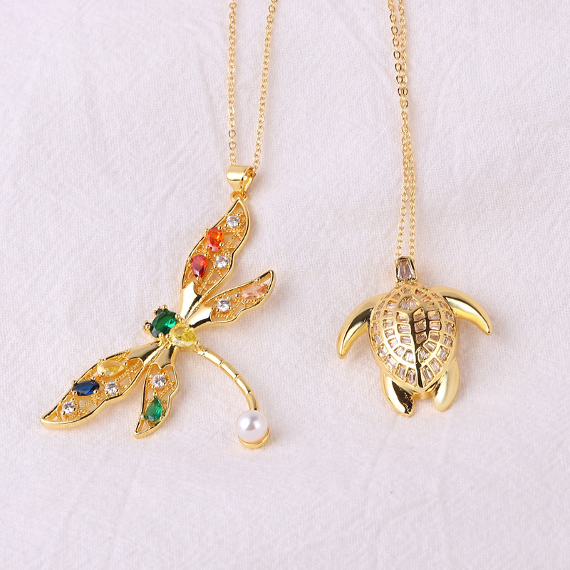 Fashion Tortoise Dragonfly Copper 18k Gold Plated Zircon Pendant Necklace In Bulk display picture 3