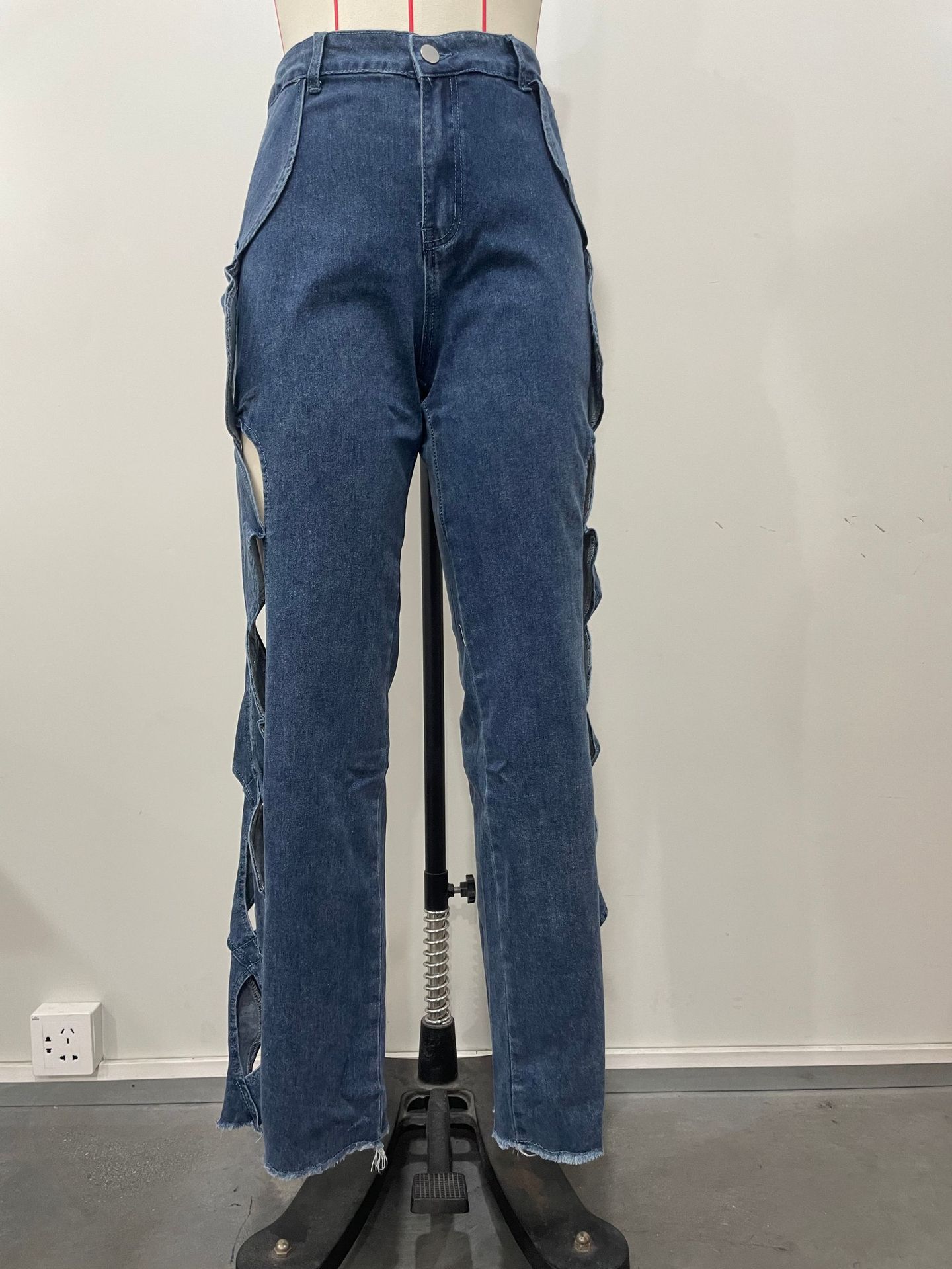 Women's Side Cutout S-Line Denim Pants – Edgy Patchwork Jeans With Distressed Details (Blue/Black-Gray, S-2XL)​_mkmklike.com