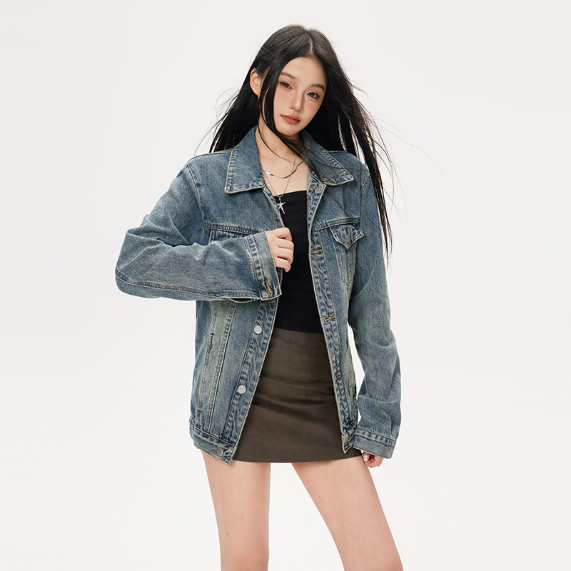 Distressed Ultra-Loose Denim Jacket for Women in Autumn and Winter, Retro Design, Wide Shoulders, Versatile Slimming Look Jacket, Denim Top