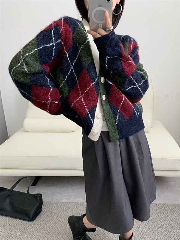 复古撞色V领菱格针织开衫女宽松秋季新款洋气短款小个子毛衣外套|undefined